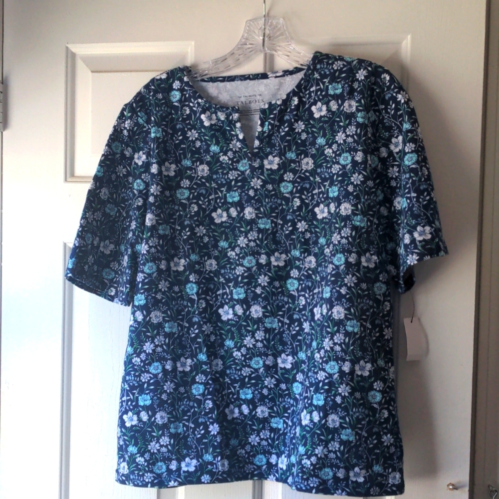 Talbots Tee - Elbow Sleeve Split Neck Tee - Dainty Ditsy - NWT
